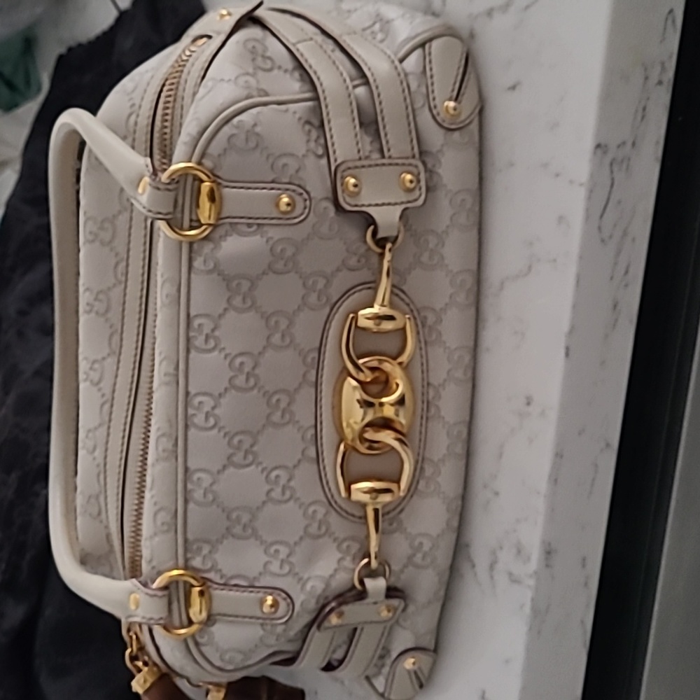 Gucci guccissima white boston bag